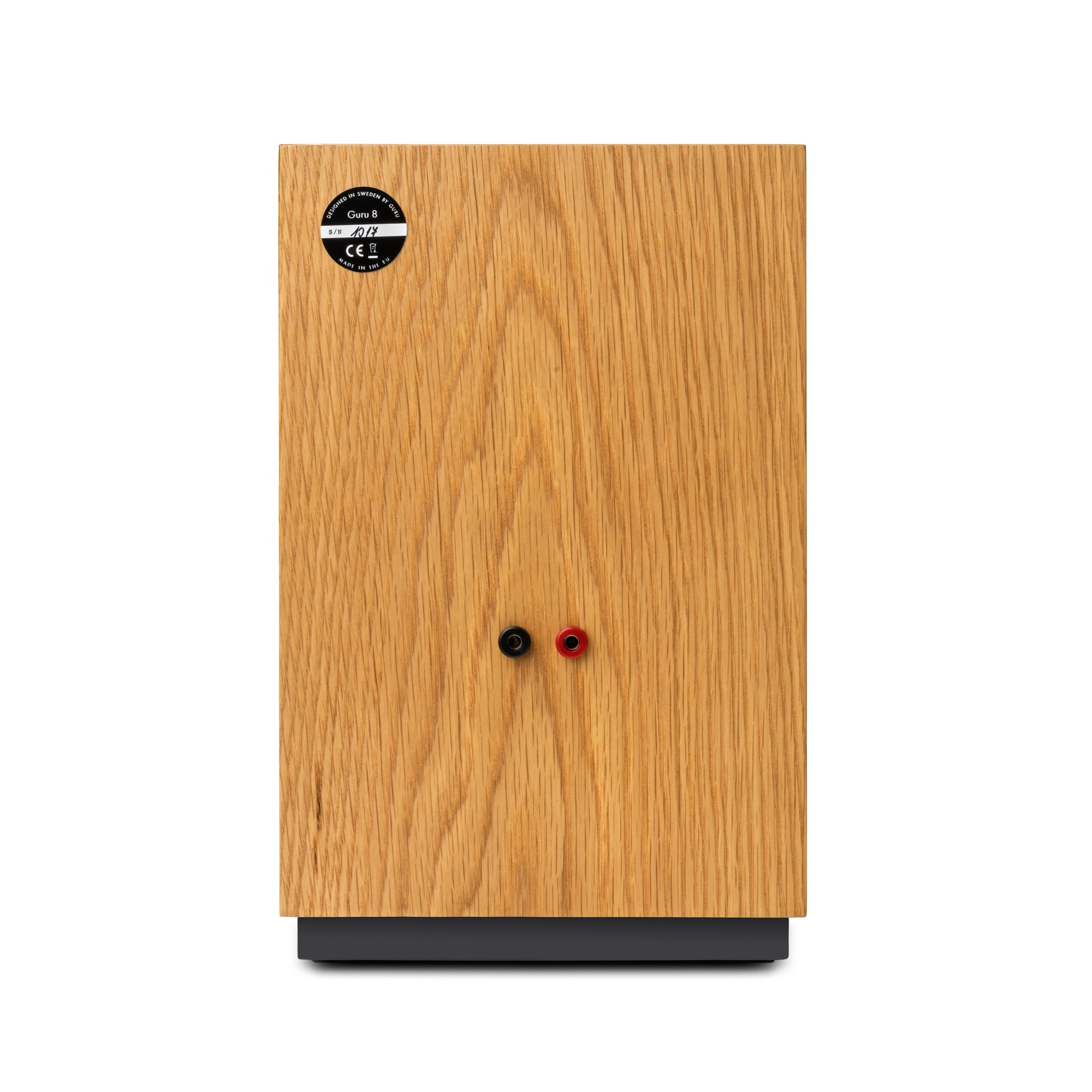 Guru 8 in oak colour