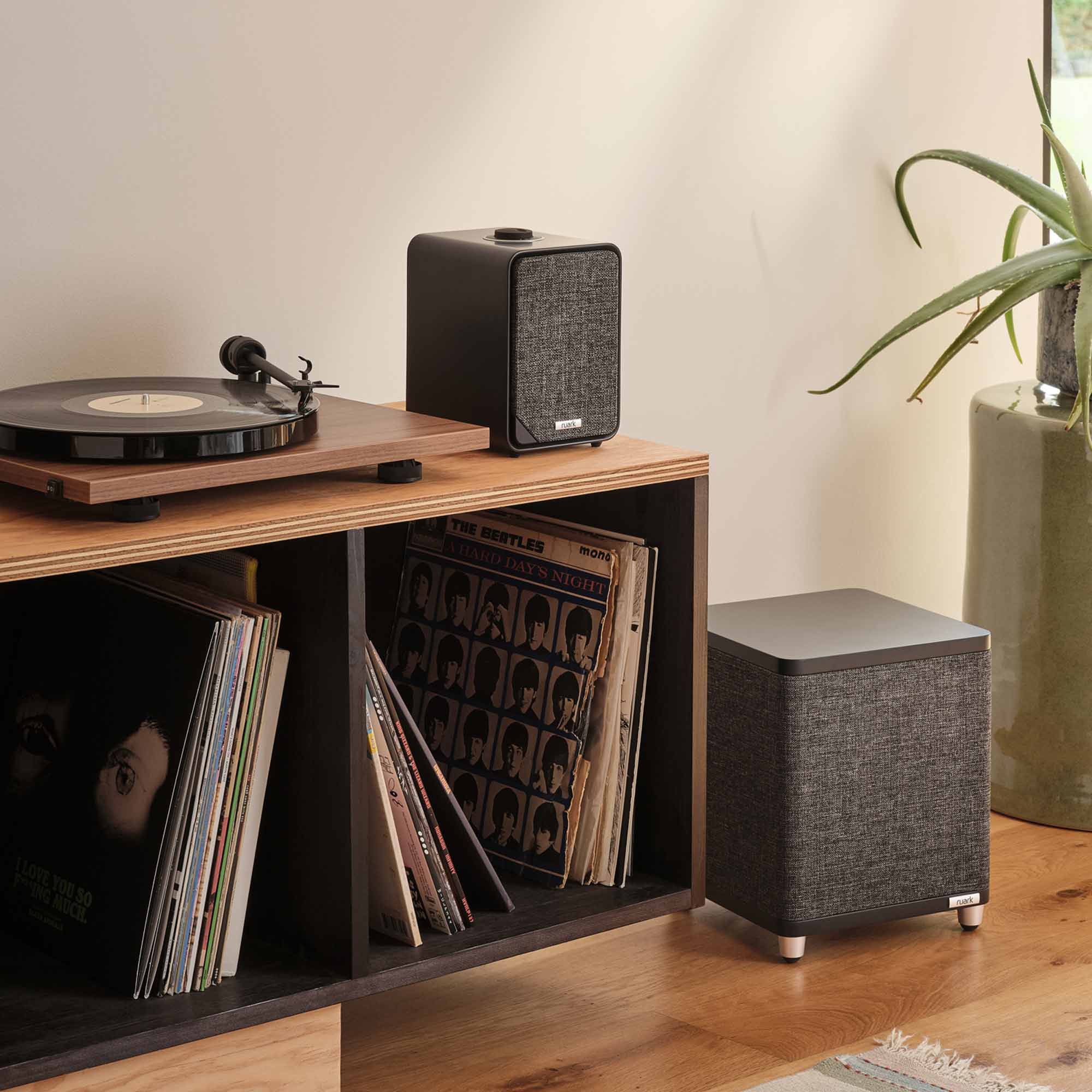 Ruark MR1 MK3 Bluetooth Speakers