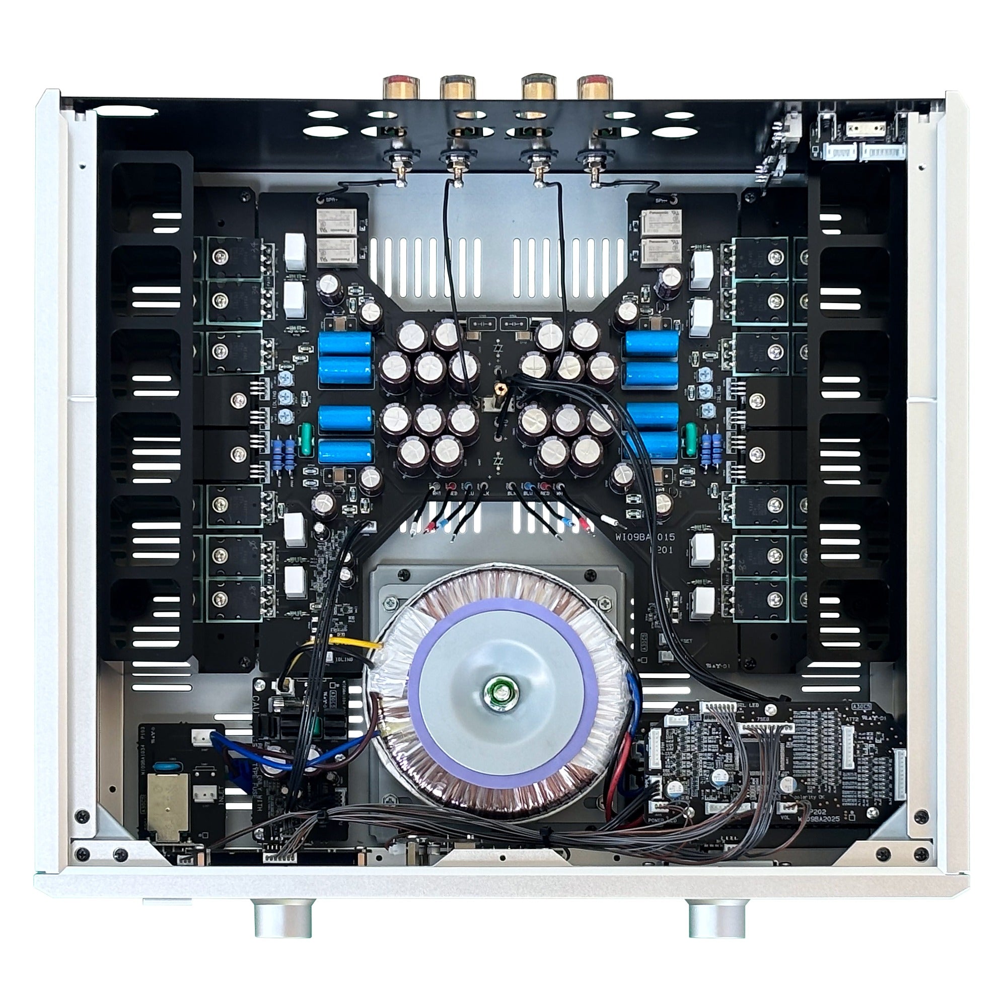 Soulnote A-2 ver.2 integrated amplifier, internal view, lower section