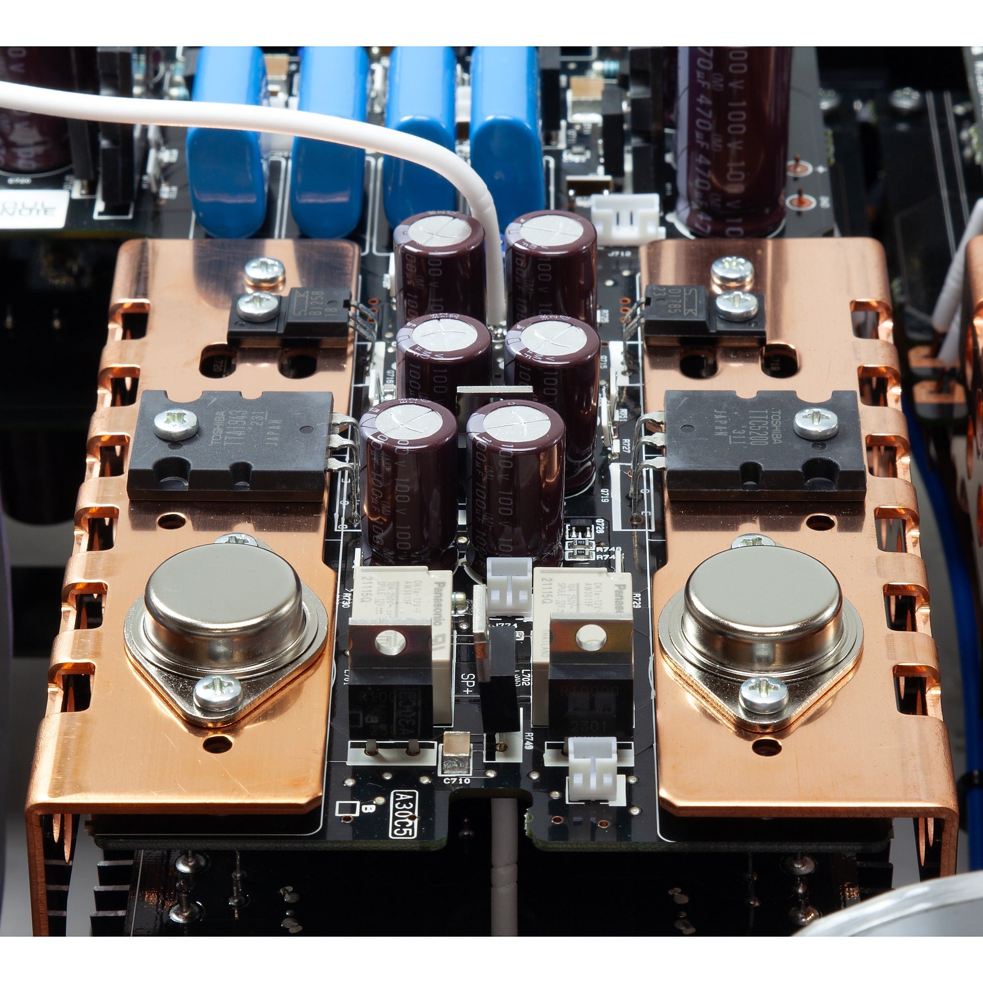 Soulnote A-3 Core stereo power amplifier, output stage detail
