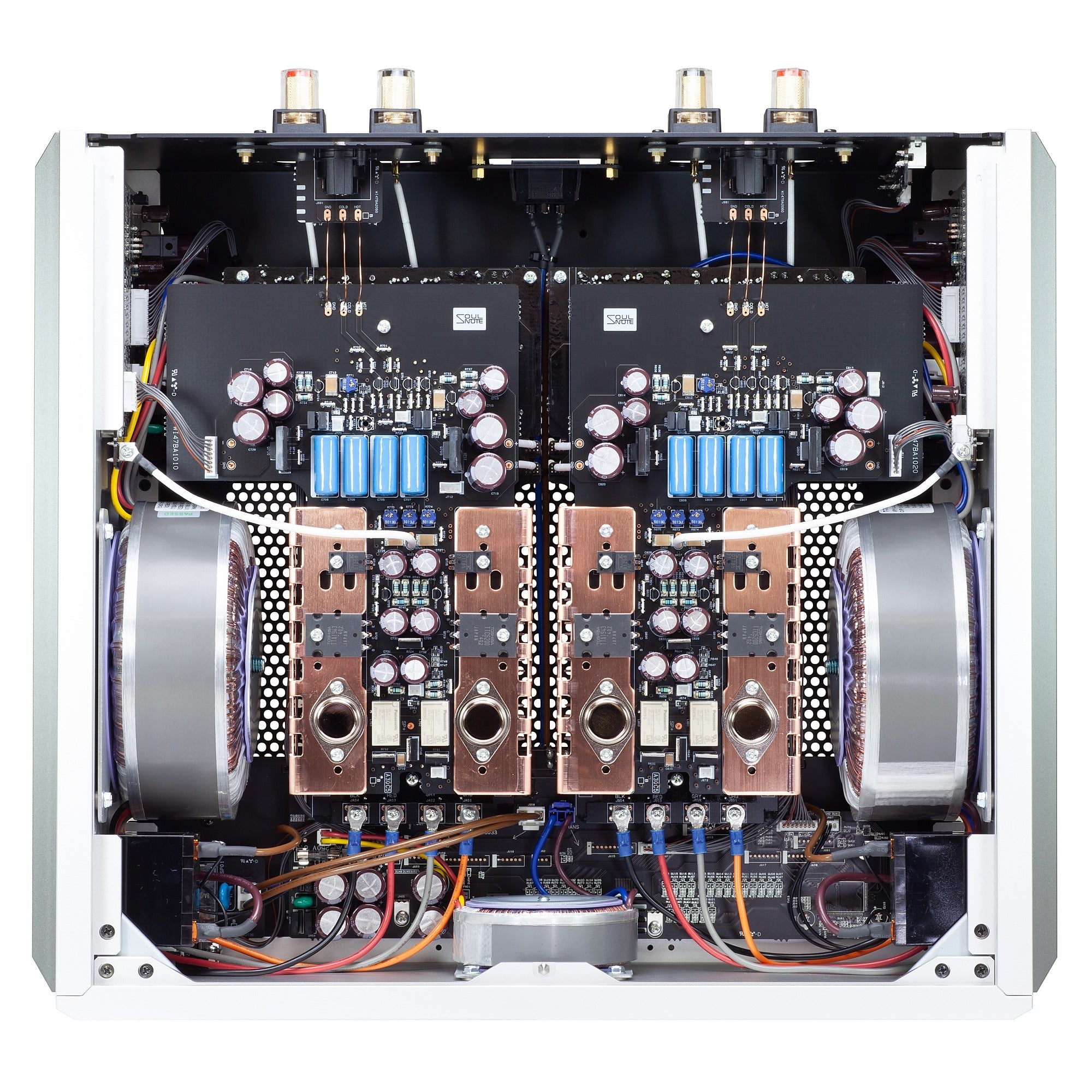 Soulnote A-3 Core stereo power amplifier, top view