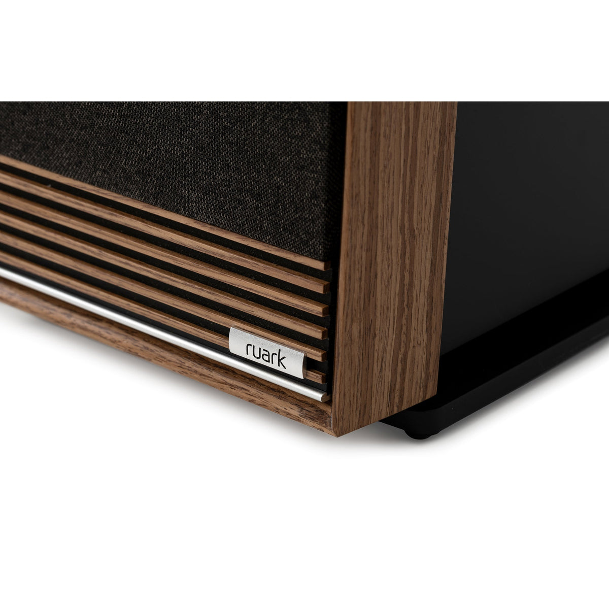 Ruark Talisman-R floorstanding speakers in walnut, grill detail