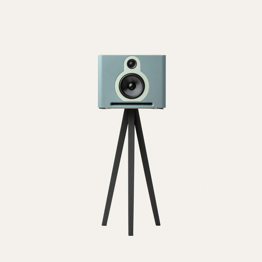 Guru Standpoint Q10 stand in dark grey oak #finish_dark-grey-oak