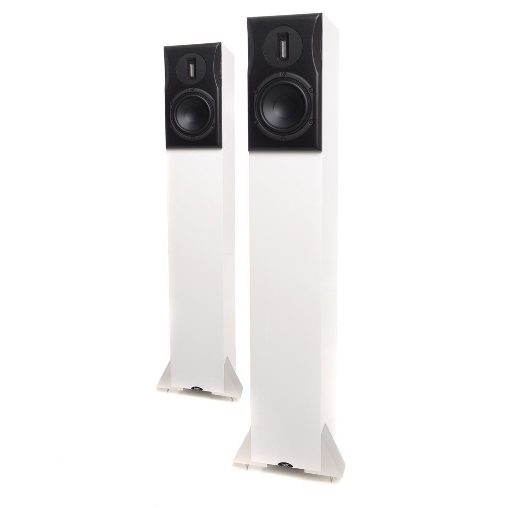 Neat Ekstra tower speakers